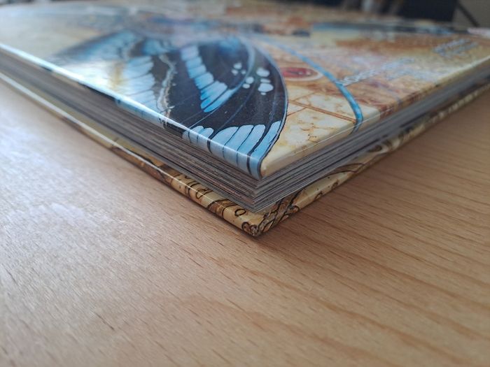 Wika Hardcover