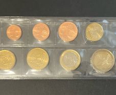 2002 Ireland Complete uncirculated coin set in protective plastic holder