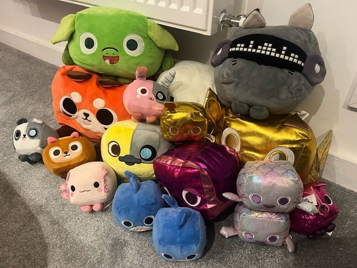 Pet simulator soft toys