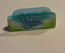 Gillette Venus Embrace razor cartridge