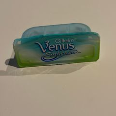 Gillette Venus Embrace razor cartridge