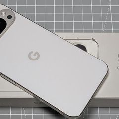 Google pixel 10 pro xl porcelain white
