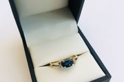 Vintage 14ct Yellow Gold Sapphire &amp; Diamond Ring