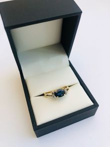 Vintage 14ct Yellow Gold Sapphire & Diamond Ring