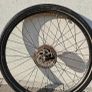 bike back wheel 28 inches Image 5