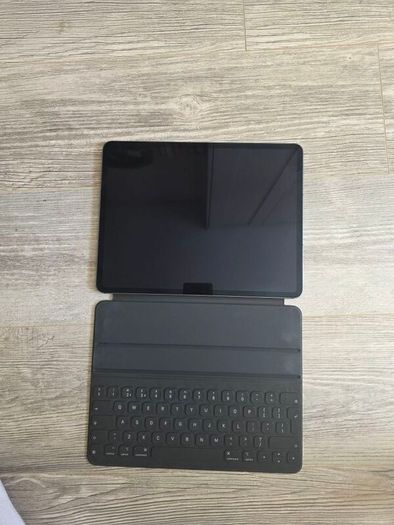 Apple Ipad Pro 12.9inch 5th Gen - WiFi + Cellular