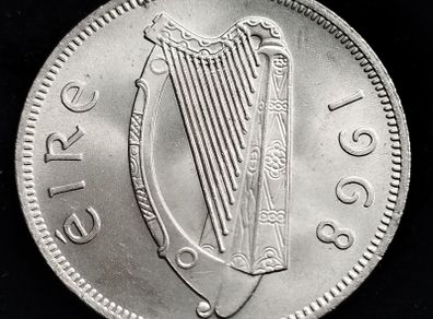 [2680] - Ireland - 1968 - Florin - Irish 2s - KM.15a - UNC