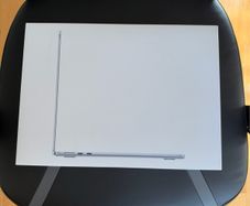 Apple MacBook Air M5