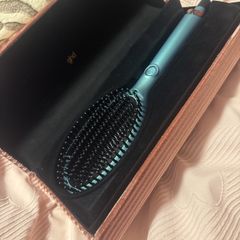 GHD Glide Brush Brand New never used