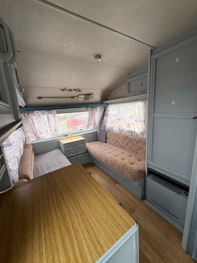 Caravan Elddis