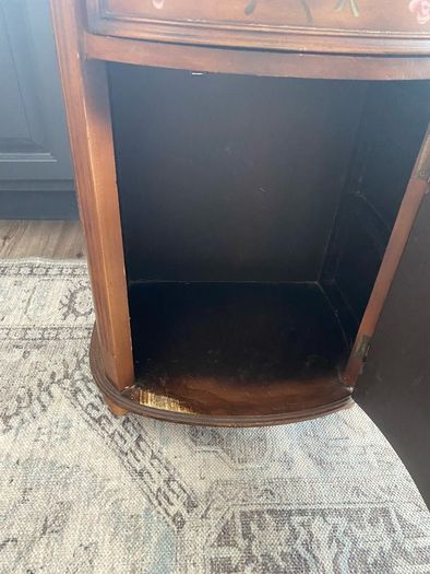 small locker unit