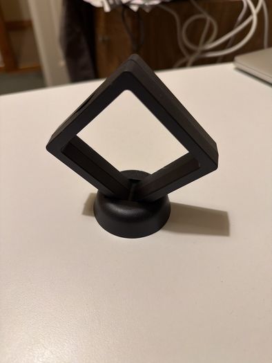 Floating frame