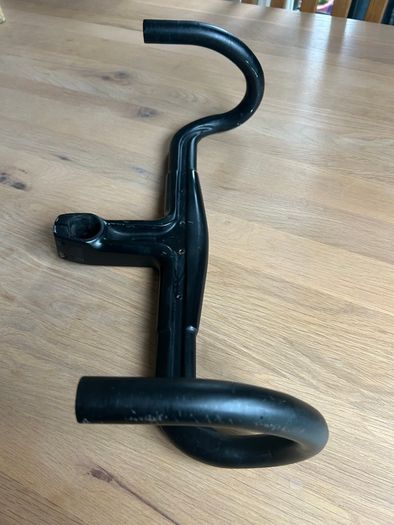 Canyon H11 Integrated Handlebar