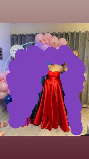 Red Hermione 1093 Ty ball / debs dress