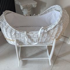 Baby crib