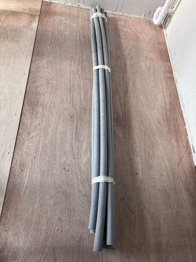 Pipe insulation