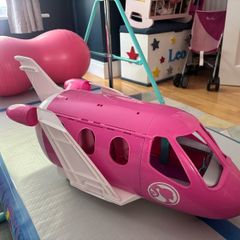 Barbie plane