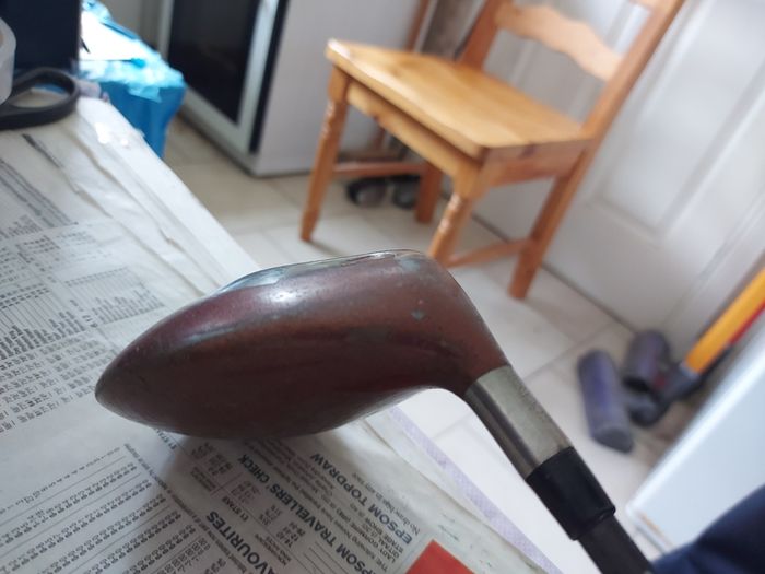 Taylor Made Titanium Bubble Shaft S-90 Plus Driver Golf Club, in very good condition