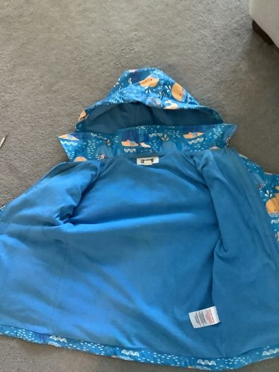Boys raincoat - age 4/5 - blue whale design, hood