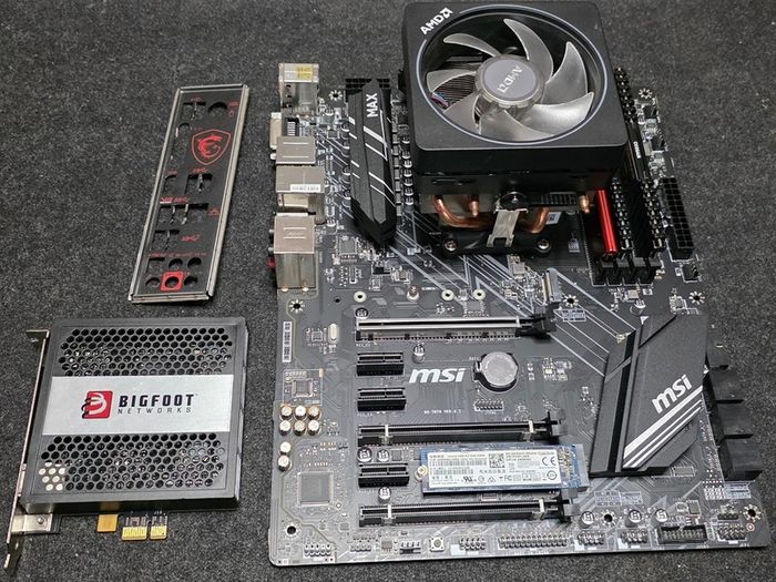 MSI Motherboar + Ryzen 7 + SSD + RAM + OS