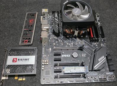 MSI Motherboar + Ryzen 7 + SSD + RAM + OS