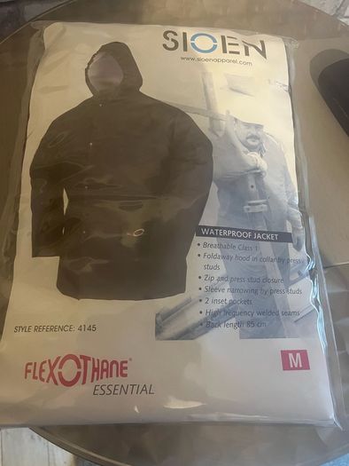 Rainproof suit