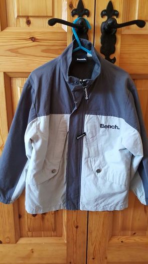 Bench jacket like new