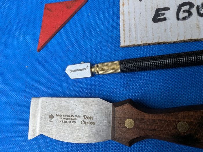 Chisel / Hacking Knife + Glass cutter