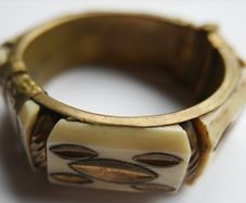 Vintage 80s Bone & Brass Bangle: Chunky Boho Bracelet
