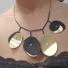 Cos necklace