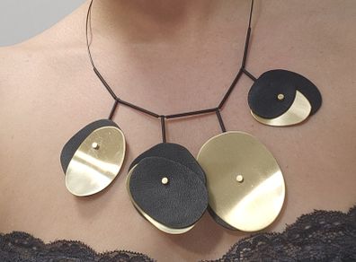 Cos necklace