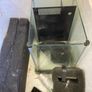Fishtank, light and accessories Image 7