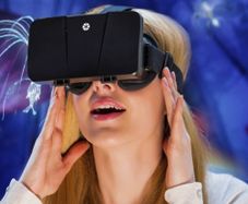 Cocoon VR-4 Virtual Reality Headset (using a Mobile Phone)