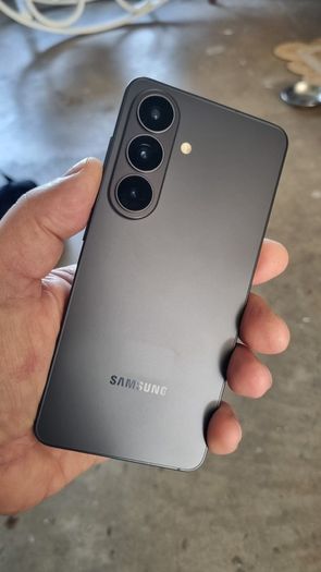 Samsung S26 12/256gb Dual sim / Sim Free / Unlocked