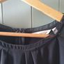 Black sleeveless top Image 6