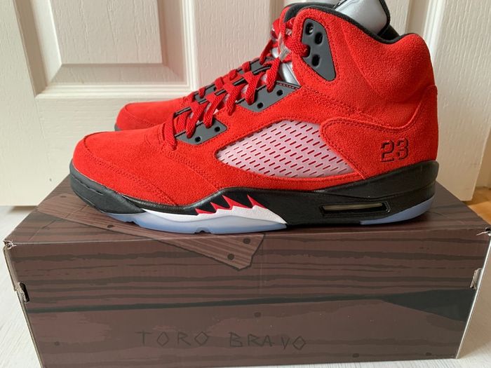 Nike Air Jordan V / 5 Raging Bull 2021 Uk 11/ Us 12 Deadstock