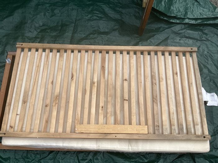 Baby cot with mattress in good condition FOR FREE