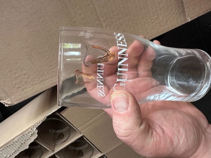 2019 edition 24 unused Guinness pint glasses