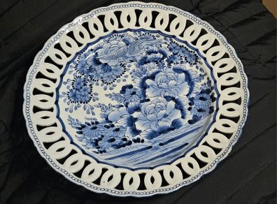 Large Asian Chinese or Japanese Reticulated Bowl Plate