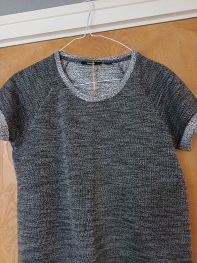 Esmara  Top.  S. 10-12.  New.