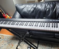 M-Audio Keystation 88 MK3 MIDI Controller + Stand + Sustain Pedal