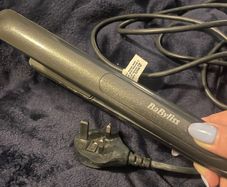 Babyliss Hair Straightener