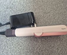 Dyson Airstrait dryer and straightener