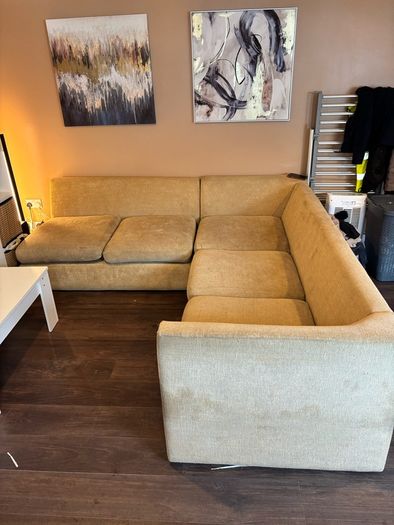 Corner Beige / Cream Corner Couch