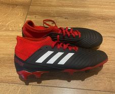 Football Adidas Predator 18.3