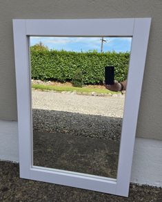 White Mirror