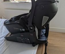 Jane iMatrix Baby car seat, Isofix base.