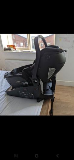 Jane iMatrix Baby car seat, Isofix base.
