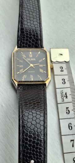 80s Quartz Watch Unisex