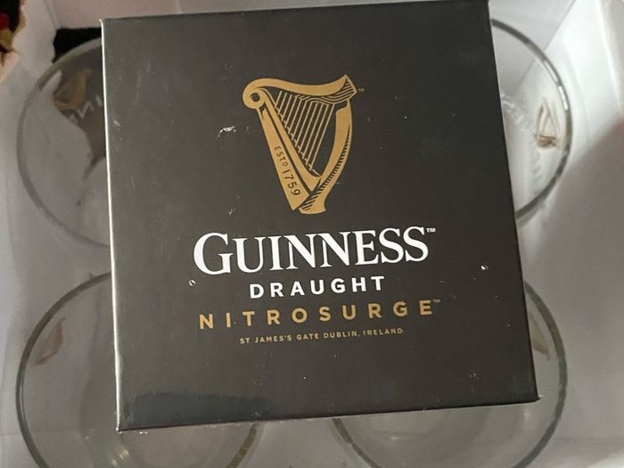 Guinness Draught Nitrosurge Device and 4Guinness glasses brand new